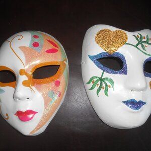 LOT 2 PAPER MACHE GLITTER FULL FACE MASKS MADRI GRA & HALLOWEEN ADULT SIZE 🎭